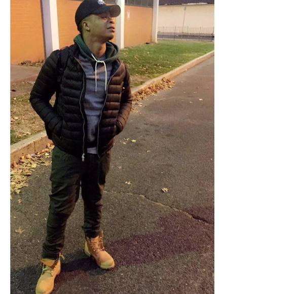 Meet your Posher, Edward - Picture 1 of 1